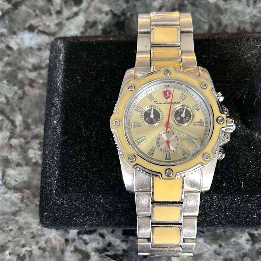 TONINO LAMBORGHINI MENS WATCH..Silver & Yellow Watch w Chronograph. Best Offer